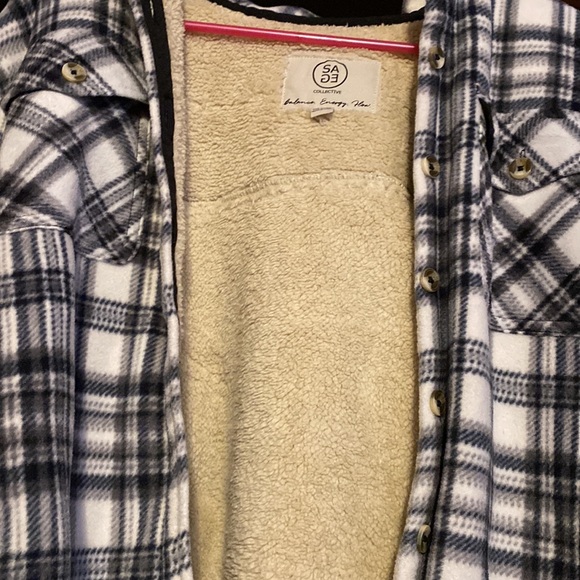 Sherpa lined jacket - Picture 3 of 4